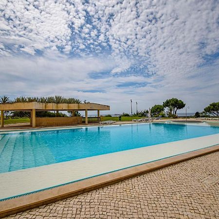 Stylish One Bedroom Apartment With Swimming Pool カスカイス エクステリア 写真