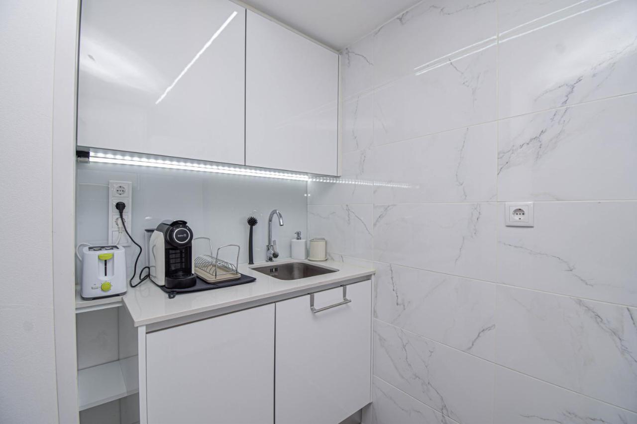 Stylish One Bedroom Apartment With Swimming Pool カスカイス エクステリア 写真