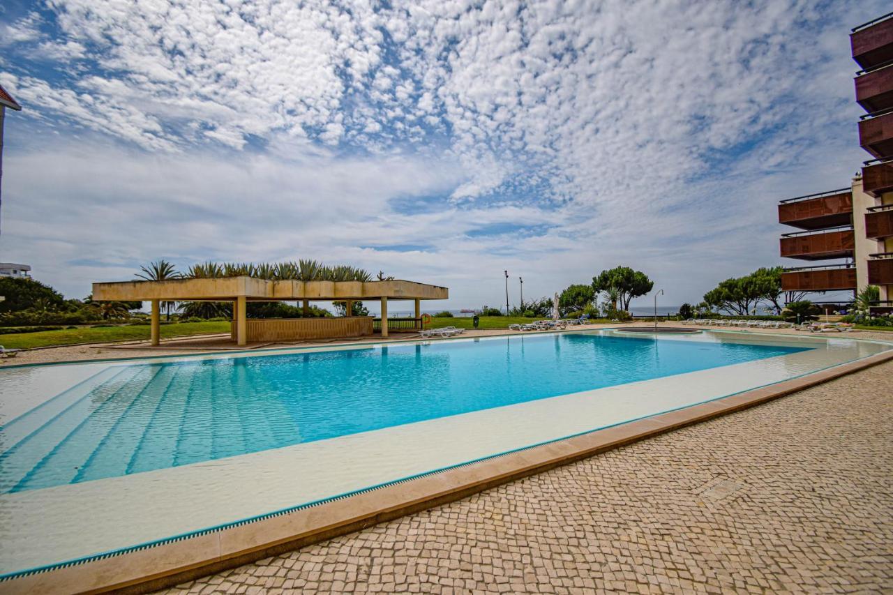 Stylish One Bedroom Apartment With Swimming Pool カスカイス エクステリア 写真